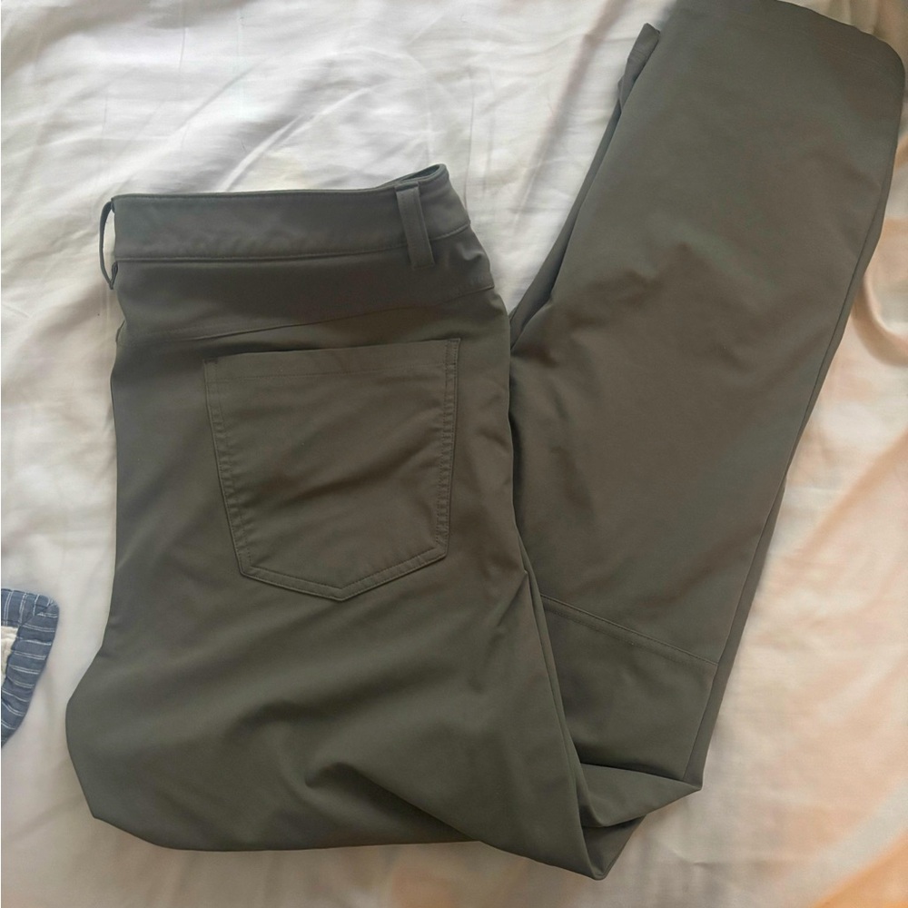 Lululemon ABC pants. Light green